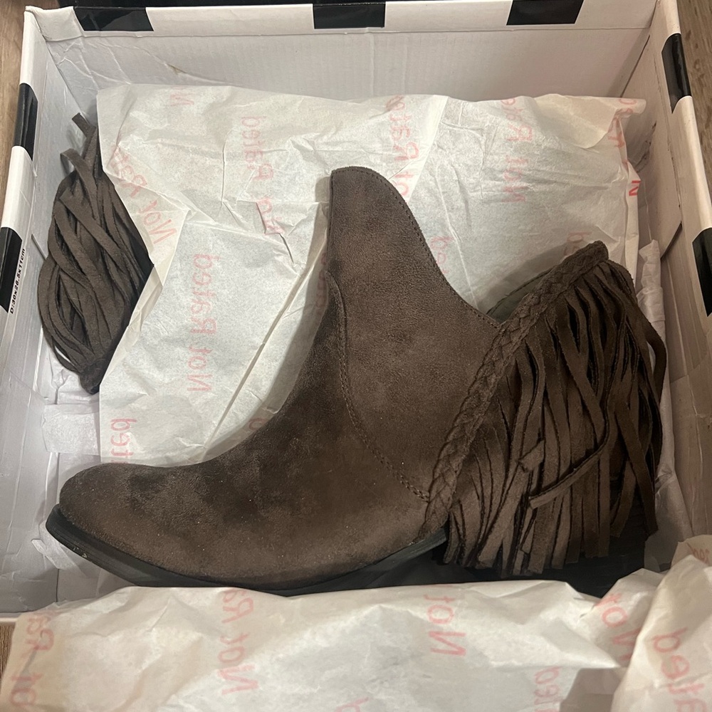 Fringe booties